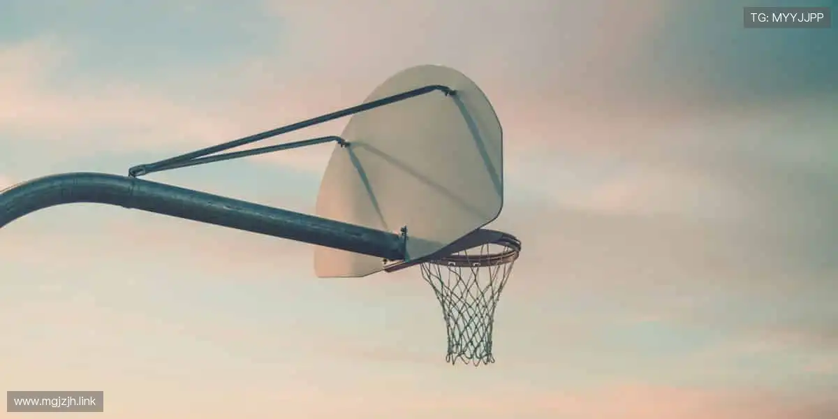 🏅 比分跳动，你的心跳与赛事同频共振！💓